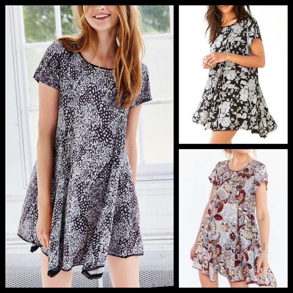 UO Silence + Noise Floral Skater Babydoll Handkerchief Mini Dress - Picture 7 of 8